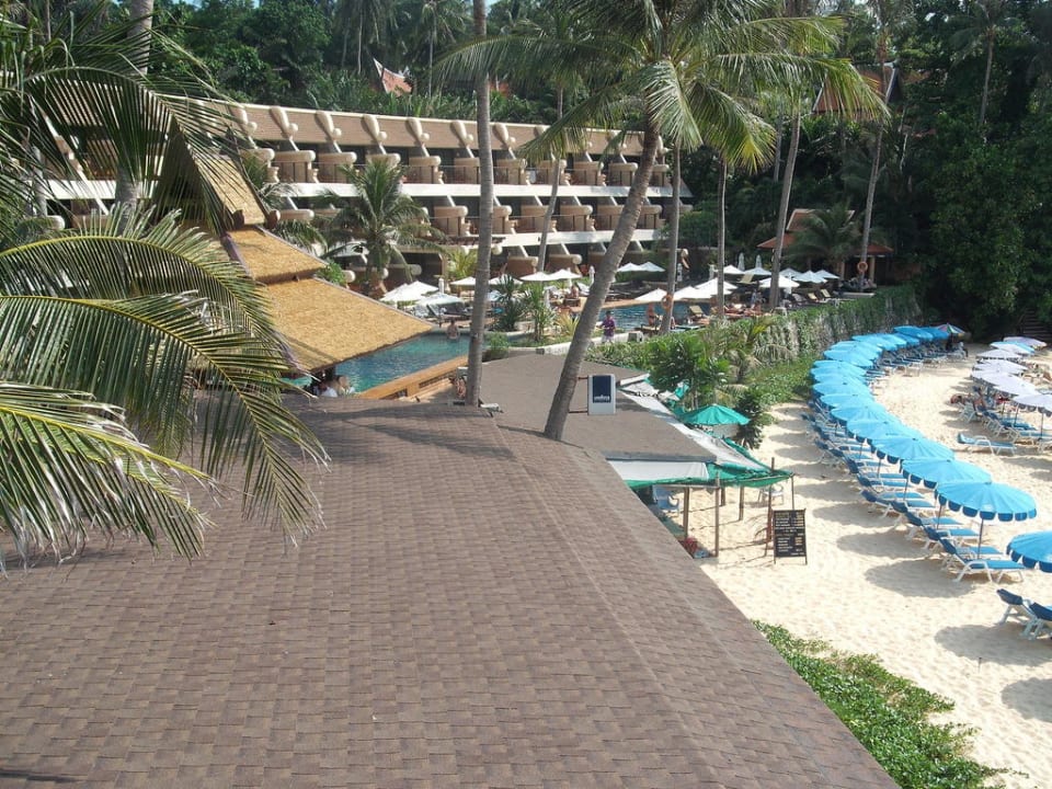 Blick vom Frühstückssaal auf das Hotel Beyond Karon - Adults only 18+