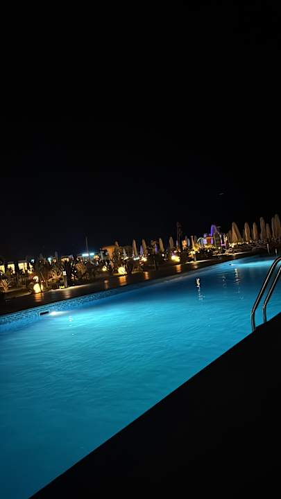 Außenansicht Rewaya Majestic Resort