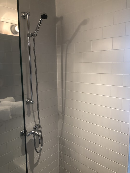 Zimmer 25hours Hotel Wien beim MuseumsQuartier