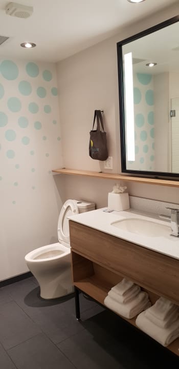 Zimmer Tru by Hilton Las Vegas Airport