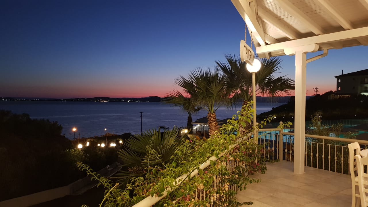 Gastro Akrathos Beach Hotel