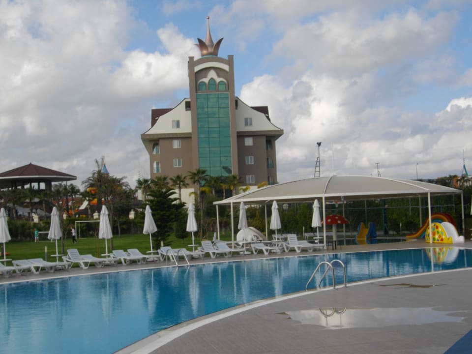 Pool Calimera Hane Garden