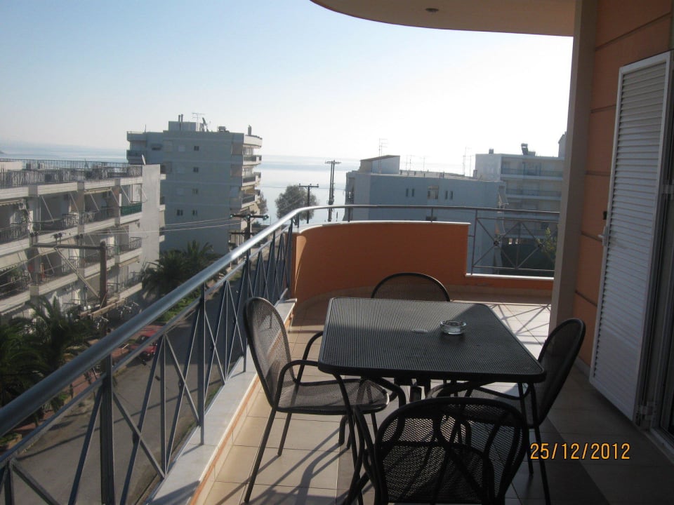 Balkon mit Blick zum Meer Hotel Philoxenia
