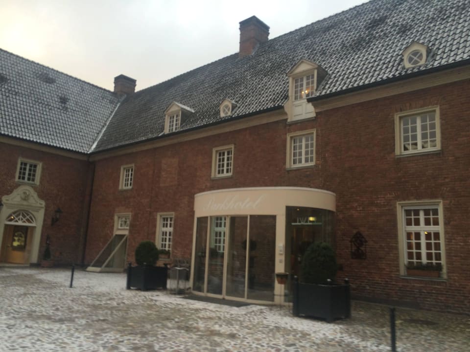 Eingangsbereich Parkhotel Wasserburg Anholt