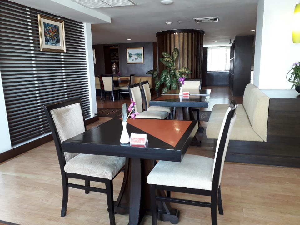 Gastro Ramada Plaza by Wyndham Bangkok Menam Riverside