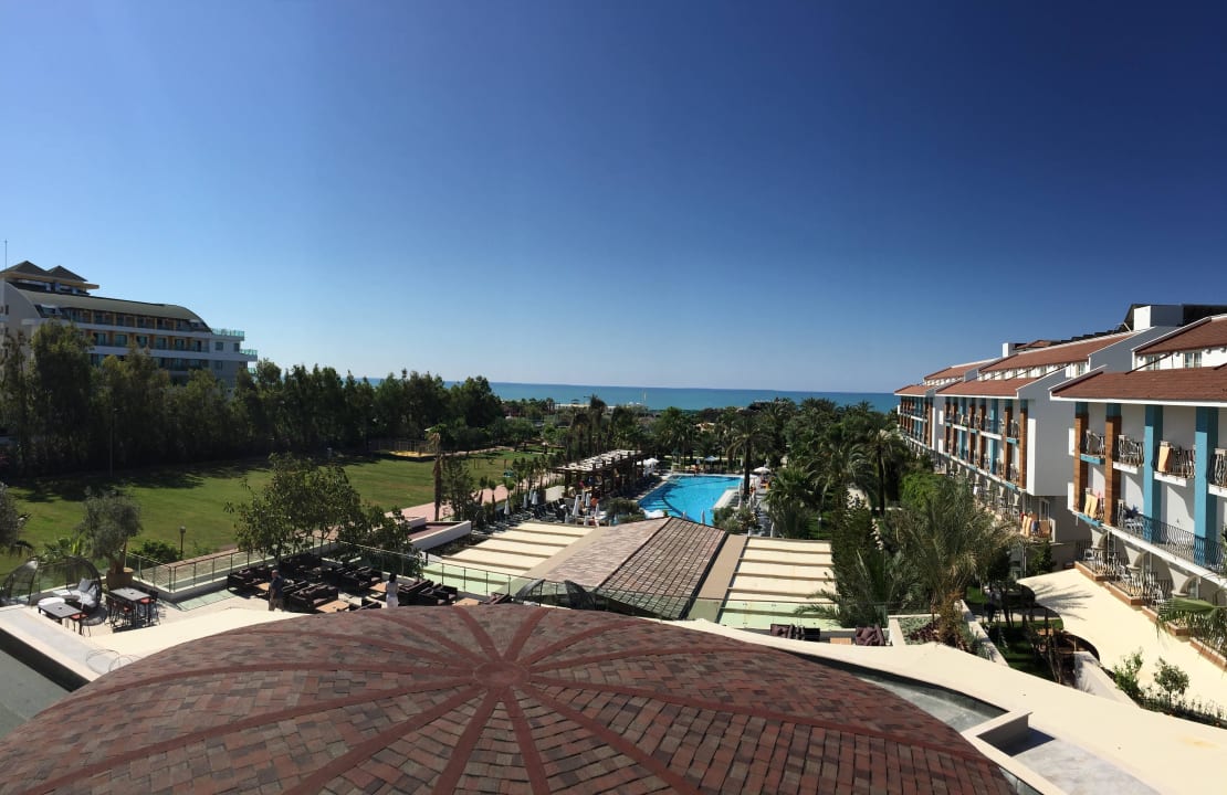 Ausblick auf Gartenanlage und Hotel Belek Beach Resort Hotel