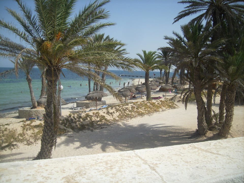 Blick von Bungalow-Terrasse zum Strand Hotel El Mouradi Djerba Menzel