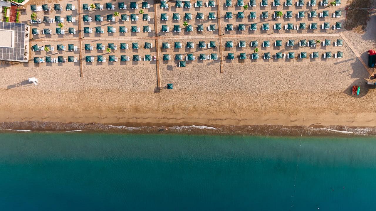 Strand Adora Hotel & Resort