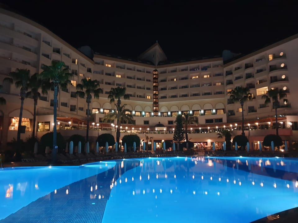 Pool Saphir Resort & Spa