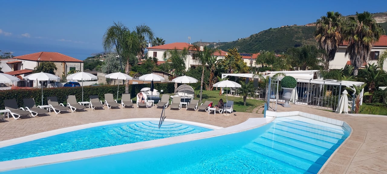 Pool Sentido Michelizia Tropea Resort