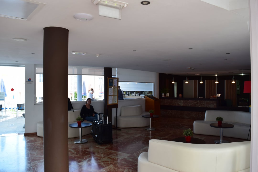 Lobby LABRANDA Bahía y Villas Fañabé