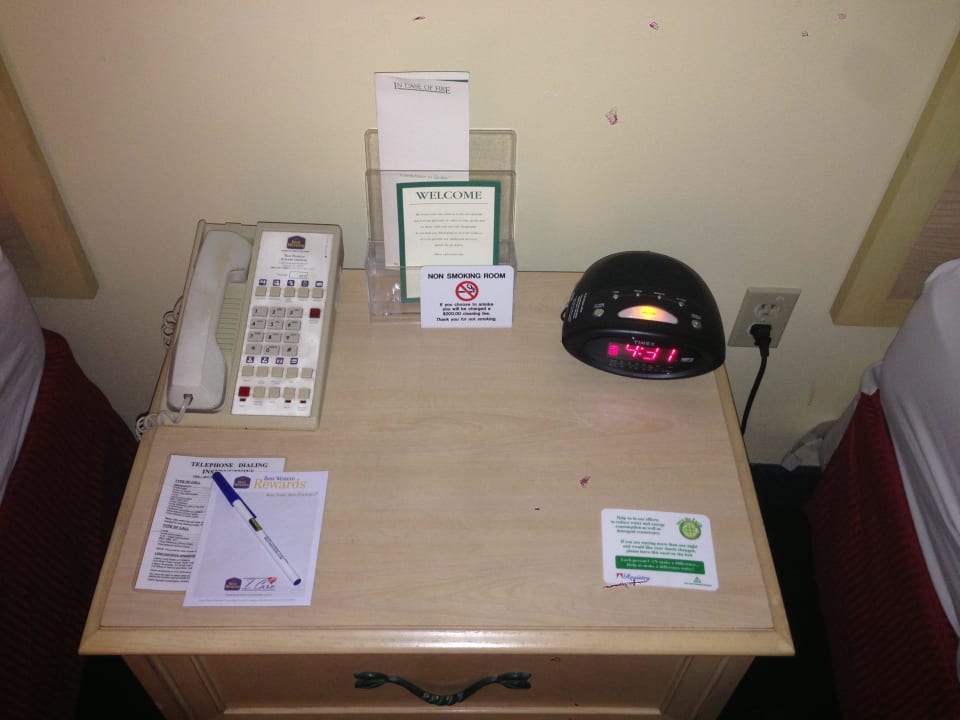 4 Best Western Plus Hotel Universal Inn