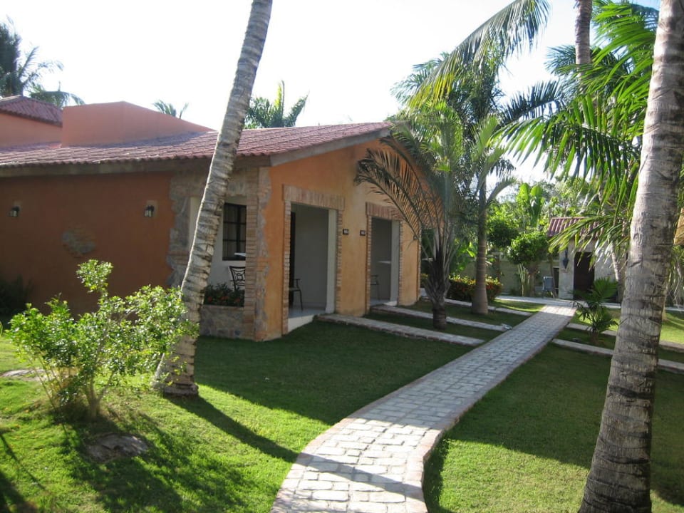Bungalow im Villa-Bereich Villas Bavaro Resort & Spa