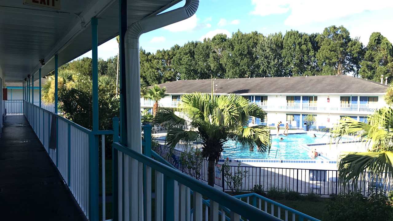 Pool Hotel Rodeway Inn Maingate