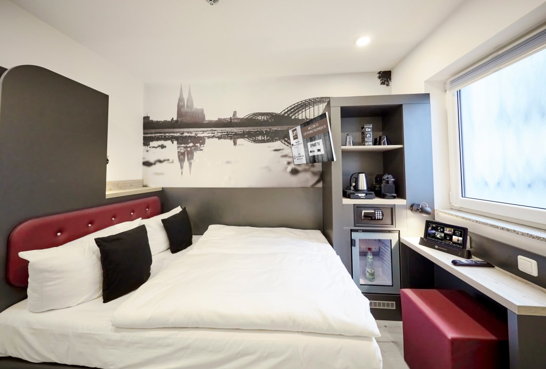 Zimmer SMARTY Cologne Dom Hotel - Boardinghouse