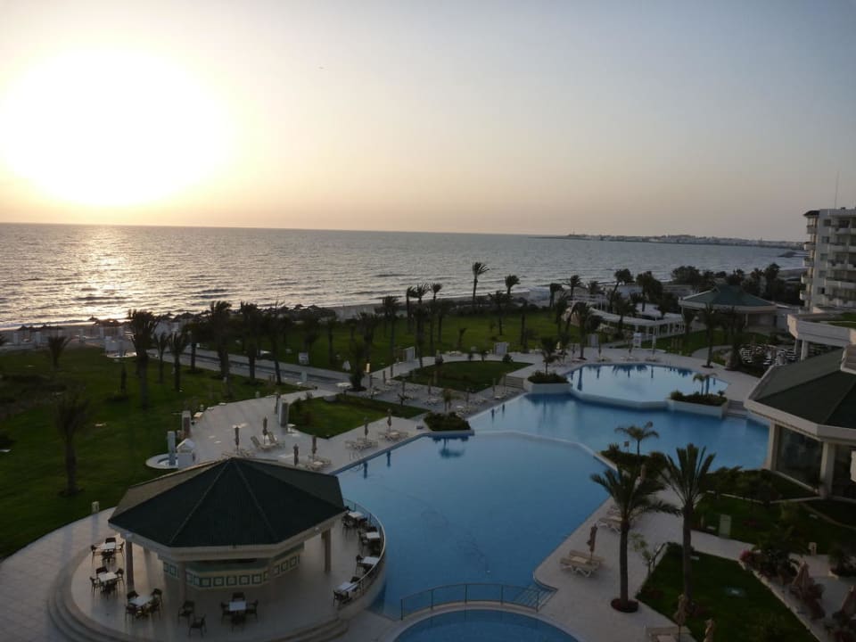 Anlage früh am Morgen Iberostar Selection Royal El Mansour