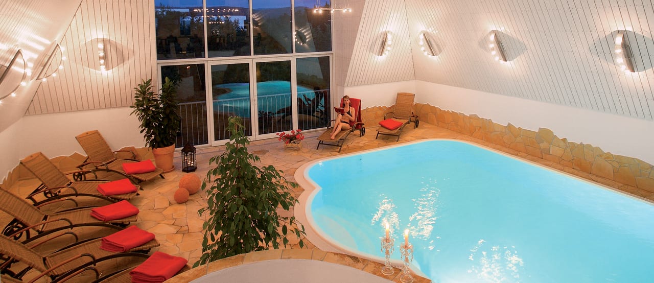 32 Grad Innenpool LIFESTYLE Resort Zum Kurfürsten
