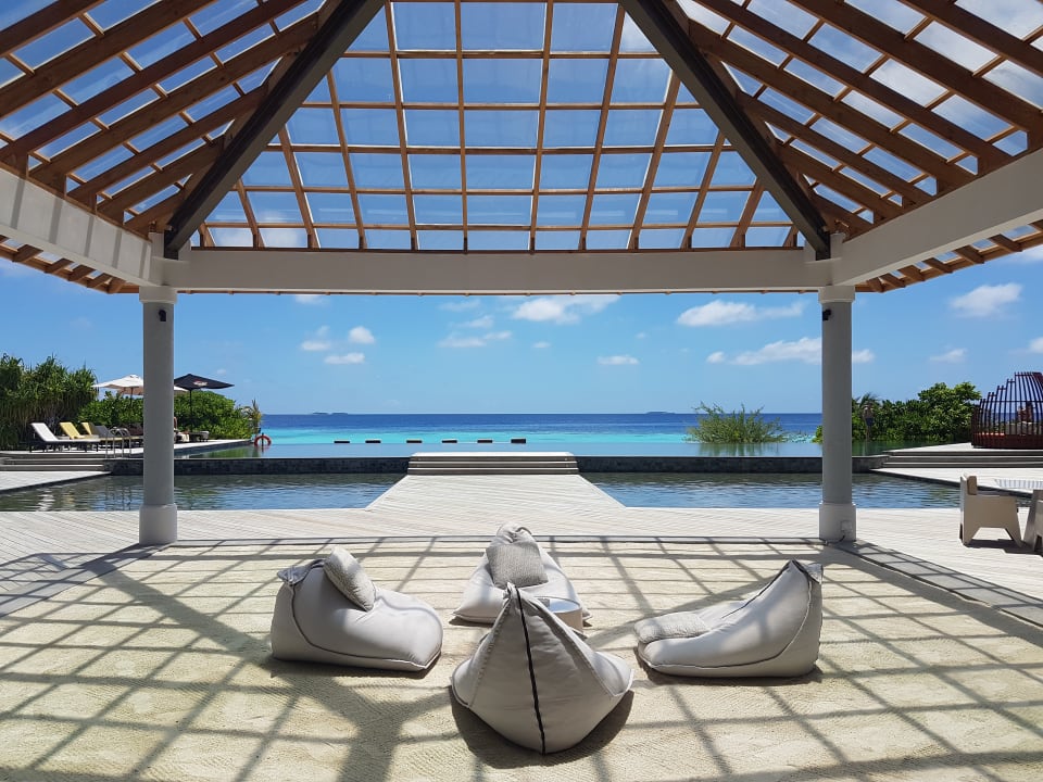 Ausblick NH Collection Maldives Havodda Resort