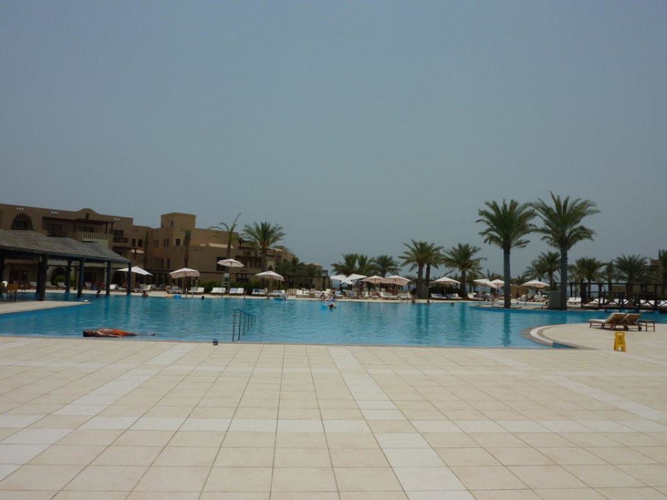 Poolanlage Miramar Al Aqah Beach Resort