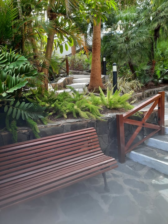 Gartenanlage allsun Hotel Lucana