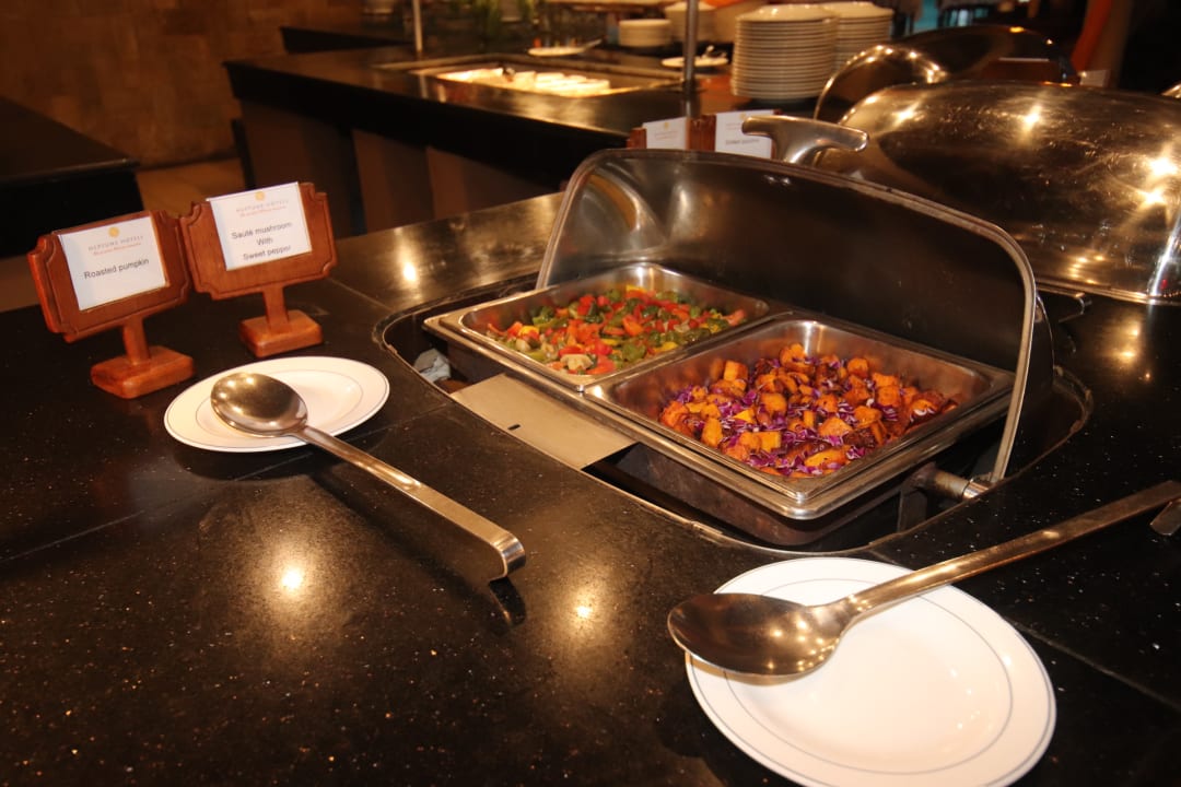 Gastro Neptune Palm Beach Boutique Resort & Spa