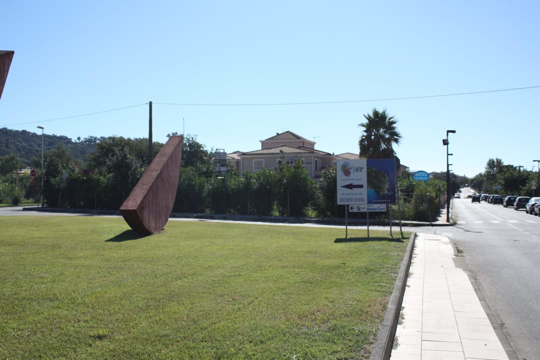 Lage des Hotels Hotel La Perla