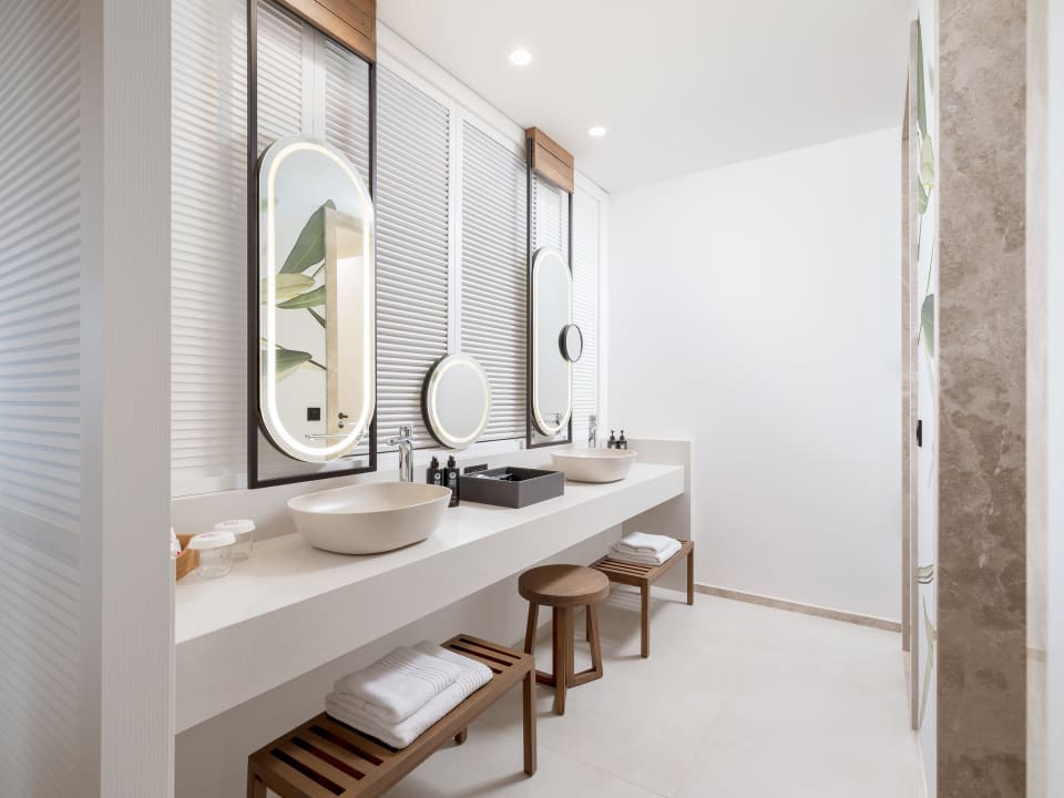 Zimmer Anda Barut Collection