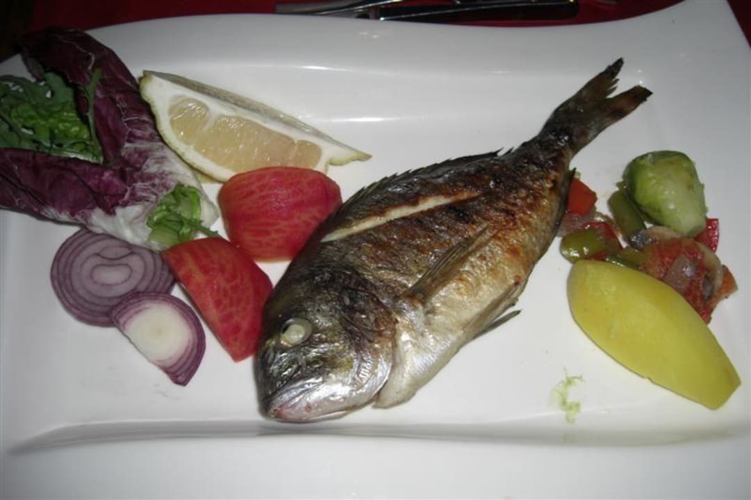 Hauptgang im Fish-Restaurant Siam Elegance Hotels & Spa