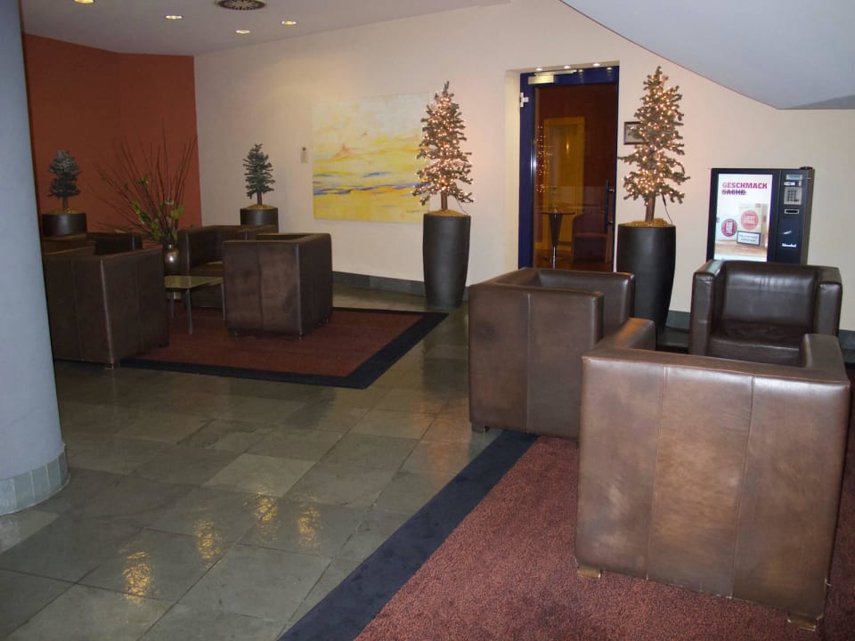 Sitzmöglichkeit Lobby Dorint Hotel Dresden