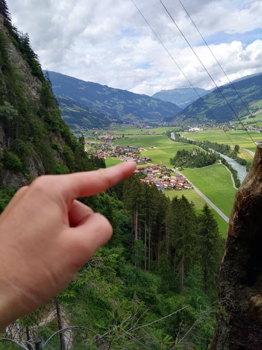 Außenansicht Kapelle Blick