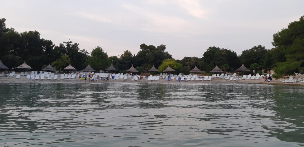 Strand Pine Beach Pakostane