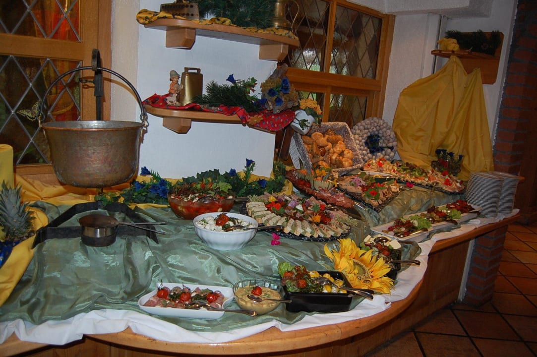 Schlemmerbuffet Berghotel Arthurhaus