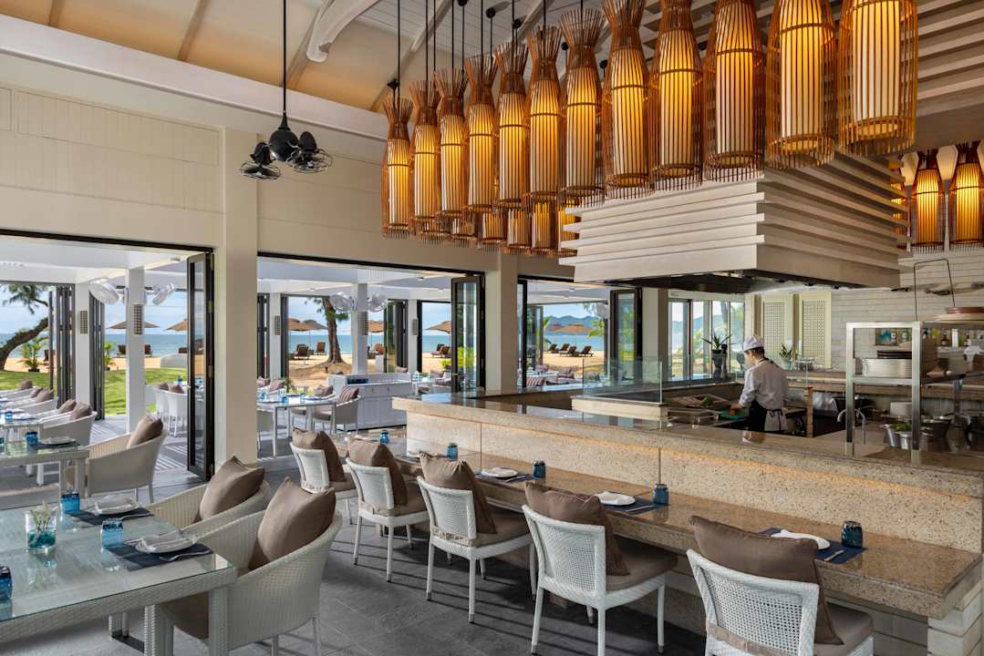 Gastro Banyan Tree Lang Co Resort