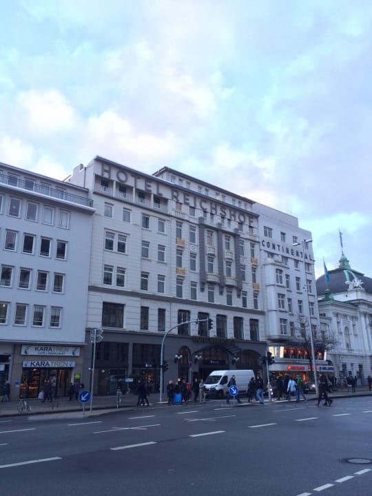 Außenansicht Reichshof Hamburg