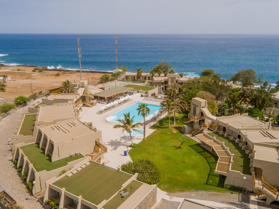 Außenansicht Hotel Oasis Atlantico Praiamar