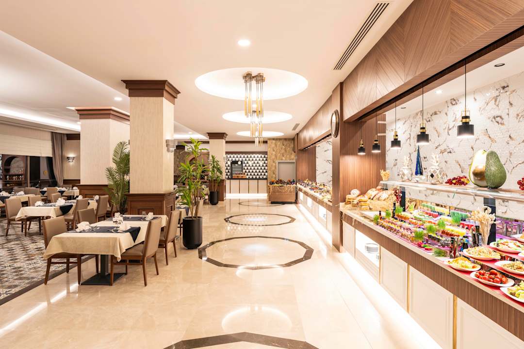 Gastro Wome Deluxe Hotel