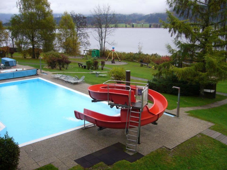 Pool Hotel Bellevue am See