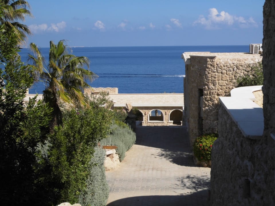 Blick zum Strand Pickalbatros Citadel Resort