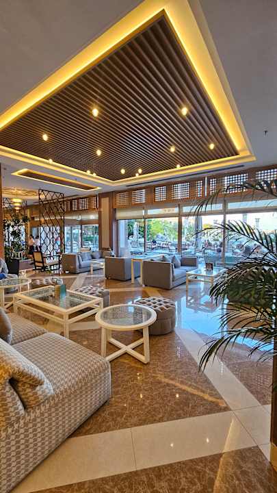 Lobby Xanadu Resort Hotel
