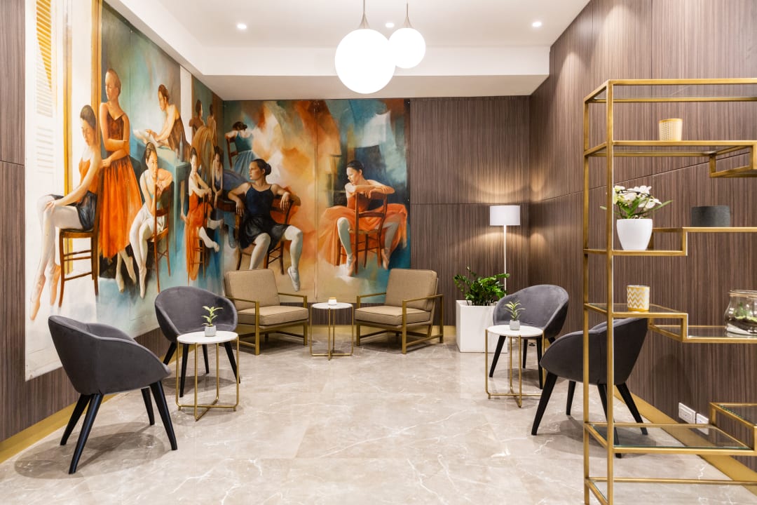 Lobby 115 The Strand Hotel