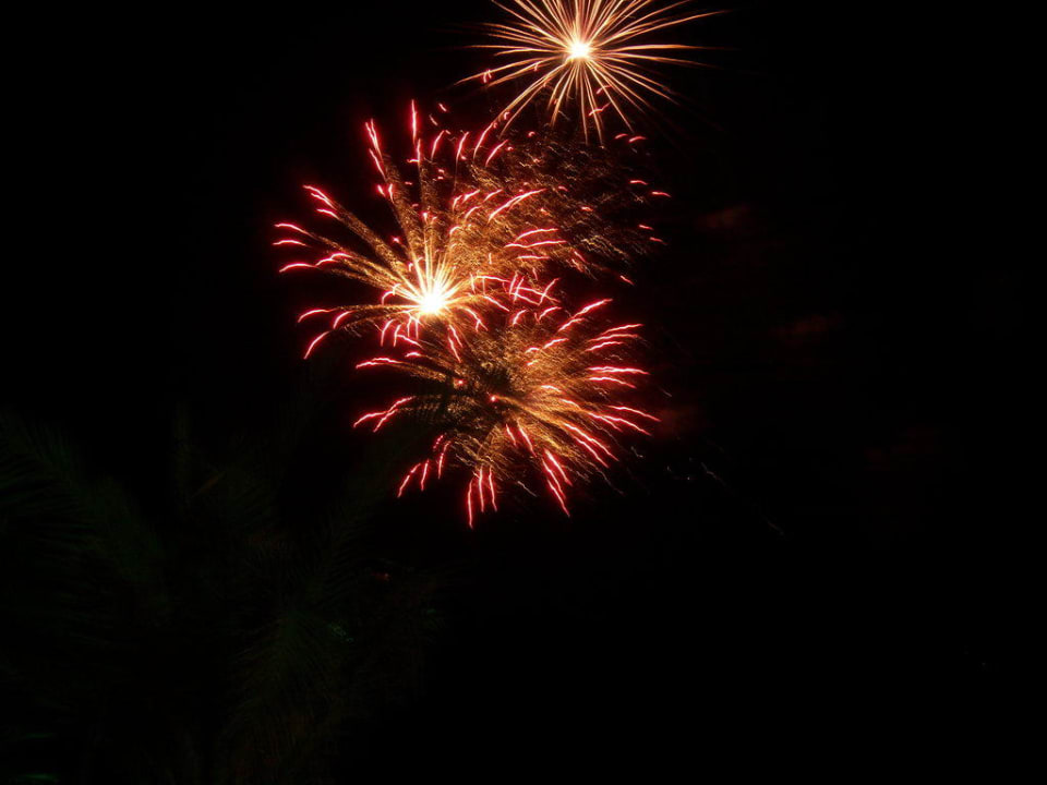 Feuerwerk am Galaabend Saturn Palace Resort Hotel