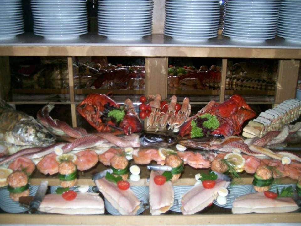 Traditioneller Heringsschmaus am Aschermittwoch Lisi Family Hotel Reith bei Kitzbühel