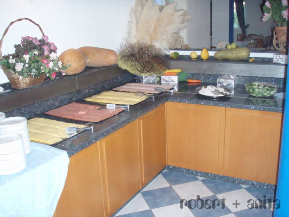 frühstücksbuffet corali2 Corali Hotel