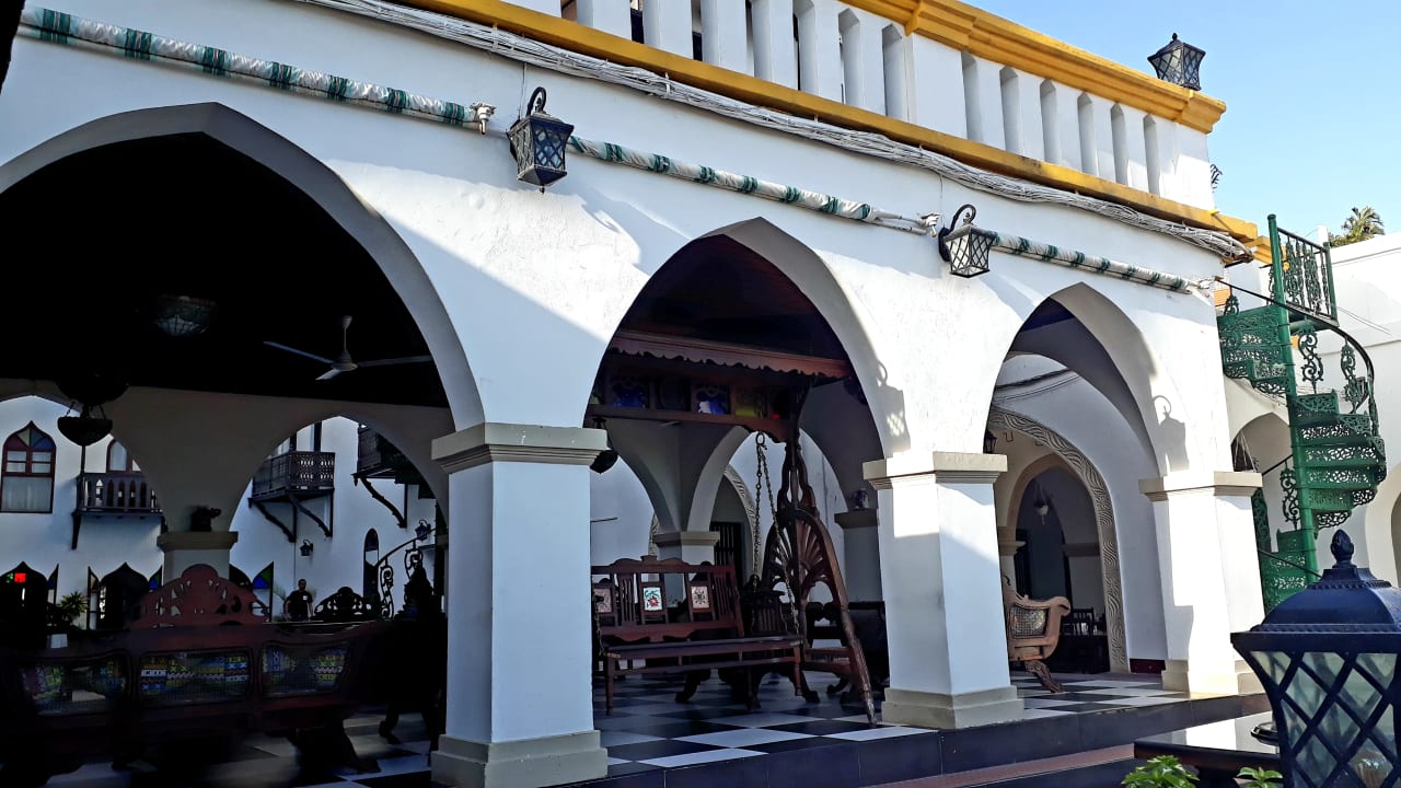 Gastro Tembo House Hotel And Apartments