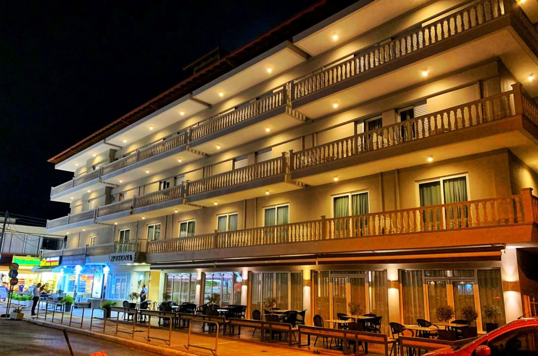 Außenansicht Hotel Regina Mare