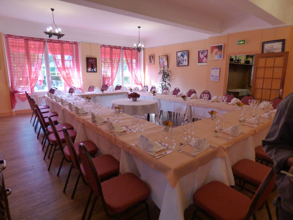 Gastro Logis Hotel Le Chalet De La Foret