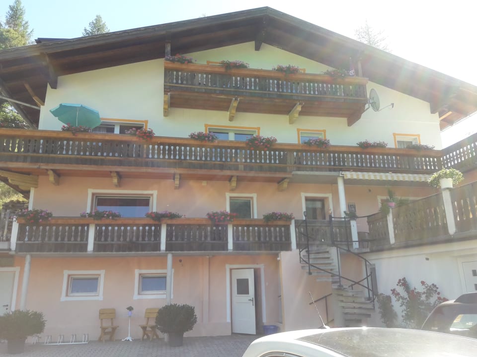 Außenansicht Apartments Haus Bergblick