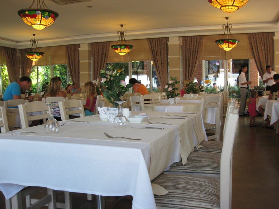 Restaurant Can Garden Can Garden Beach