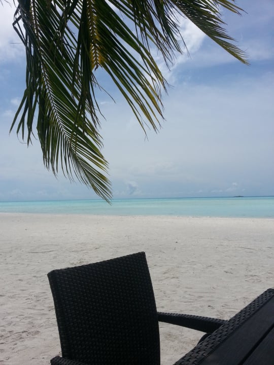 Terrasse vor dem Restaurant Cinnamon Hakuraa Huraa Maldives