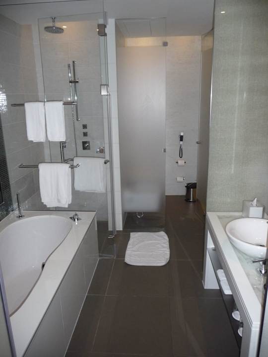 Bad W Abu Dhabi - Yas Island